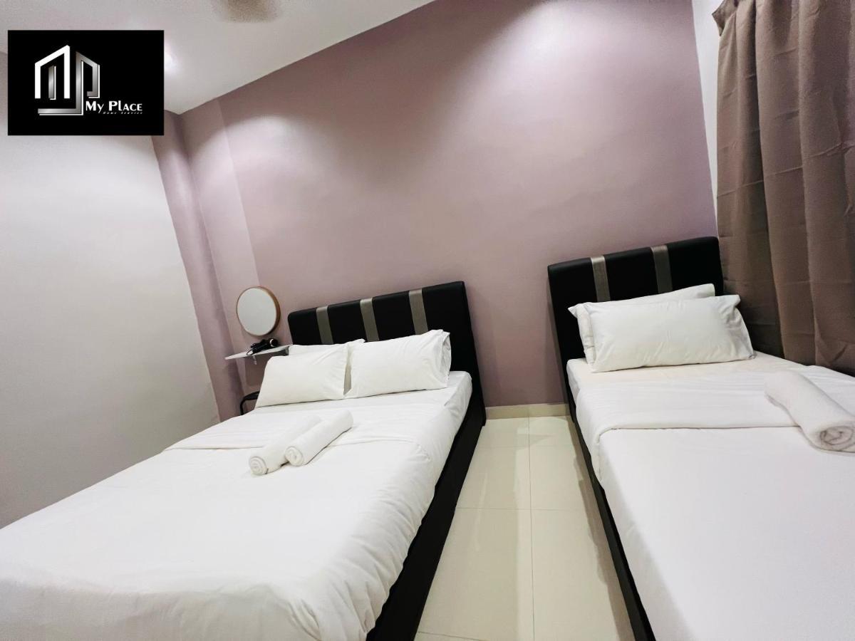 2 Storey 5Br 16Pax Semabok Taman Cheng Ho, 3 By Myplace Malacca Exterior photo